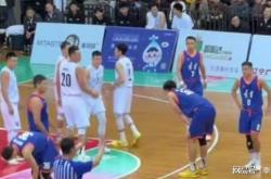 足球直播在线观看免费-辽宁队绝杀湖人，赵继伟带队取胜